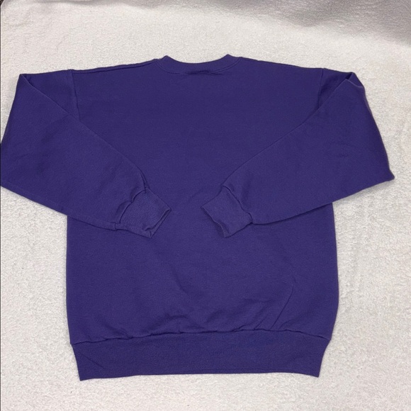 Vintage Disney store Purple Princess Crewneck sweatshirt size medium - Picture 6 of 8